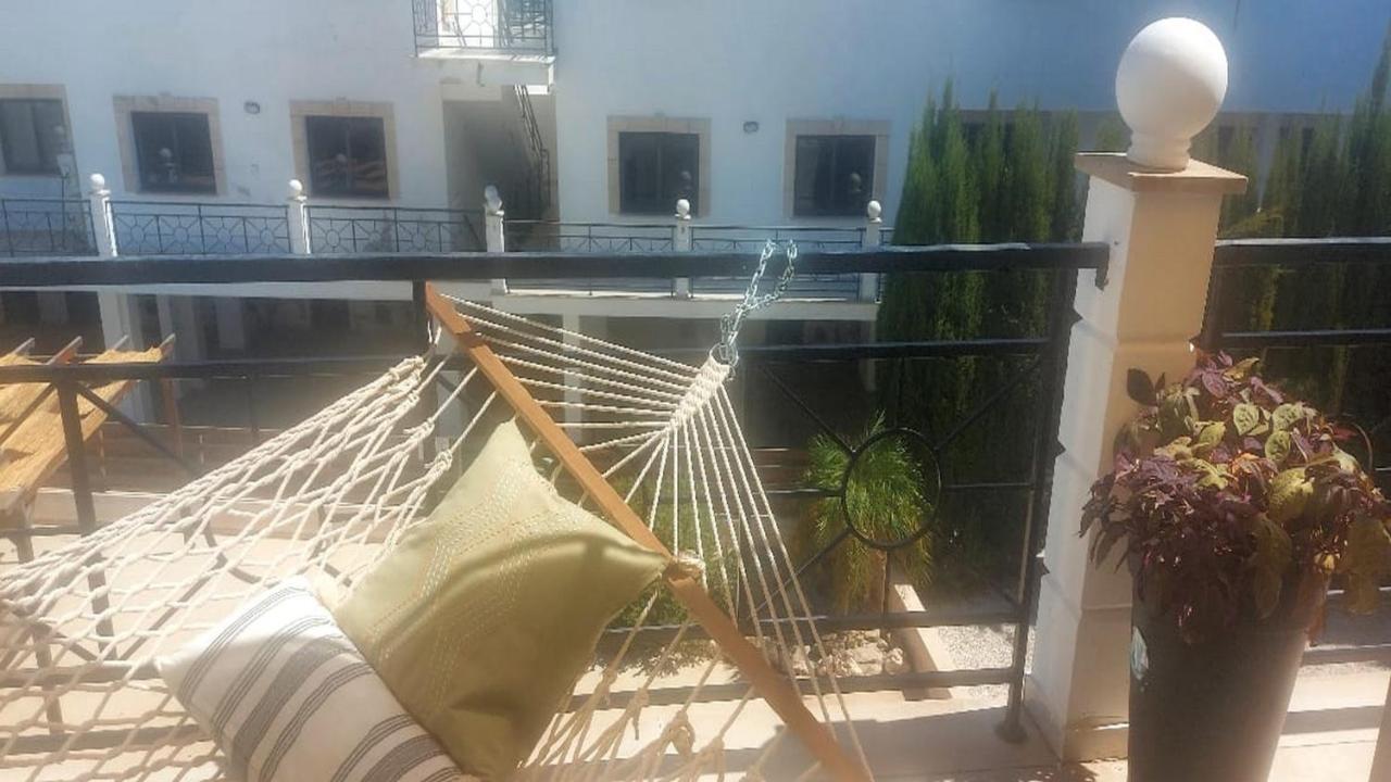 Paramount Gardens Resorts C201 Larnaca Exteriör bild
